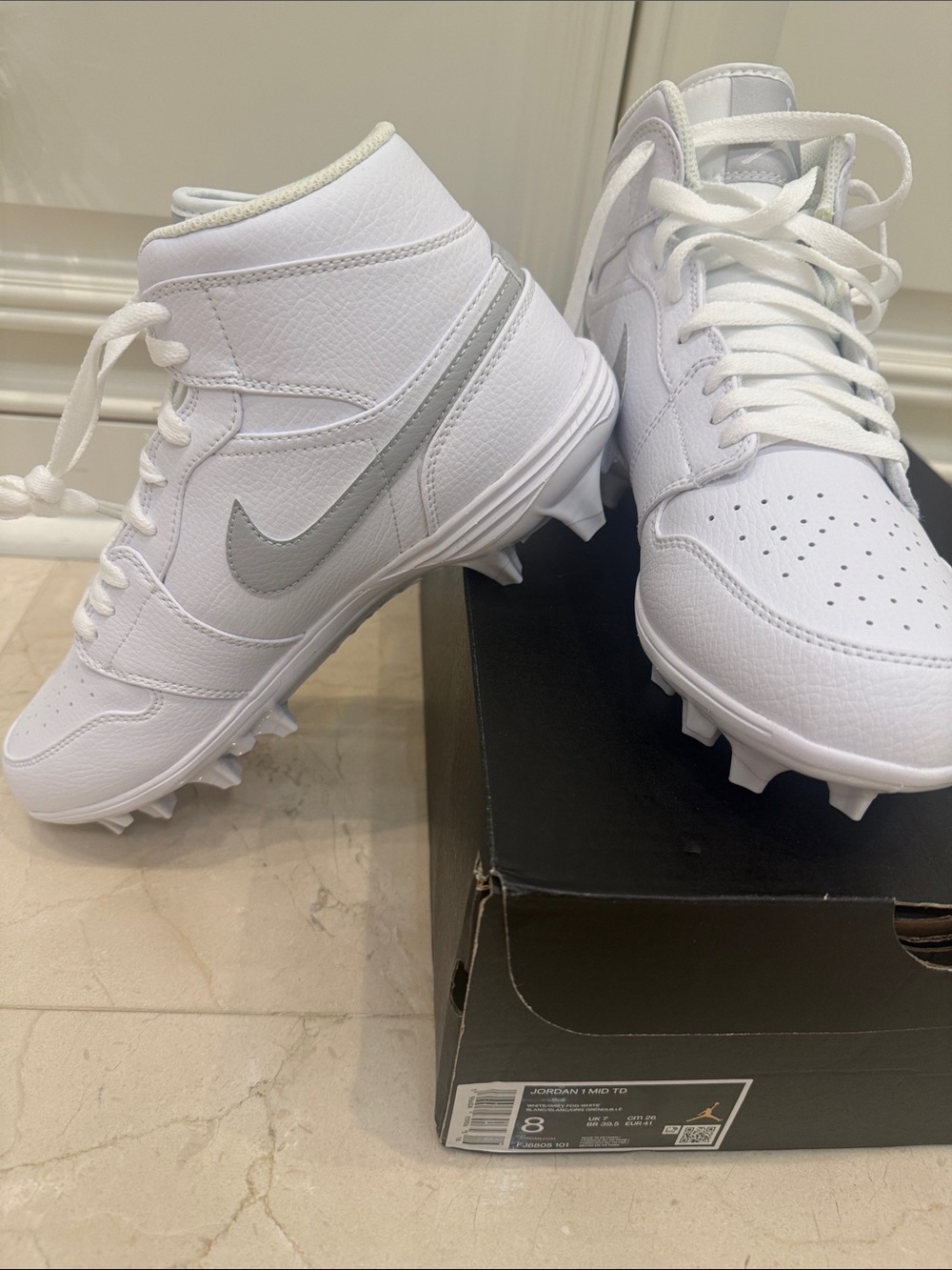 Jordan 1 MID TD Nike size 8 White and Light Gray Mid-Top Sneakers